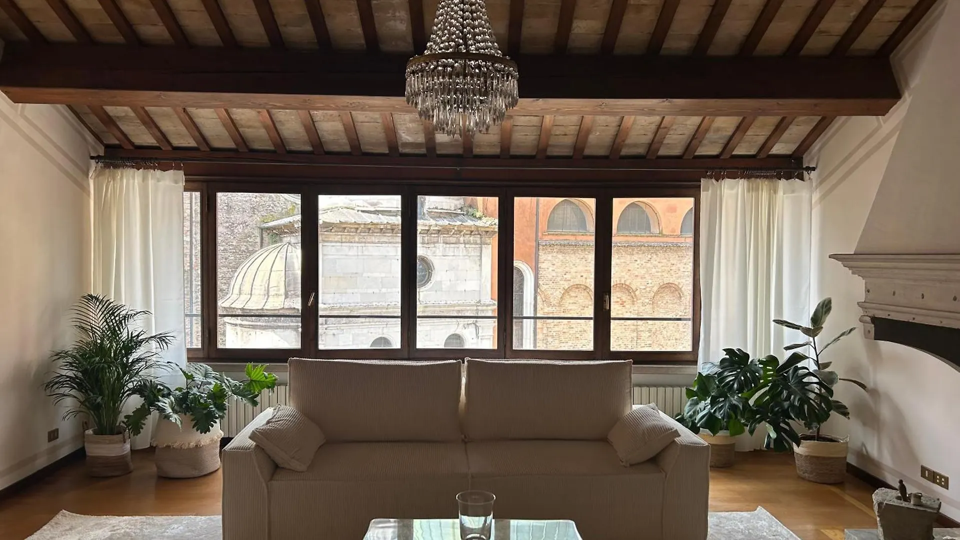 Calmaggiore Apartment Τρεβίζο